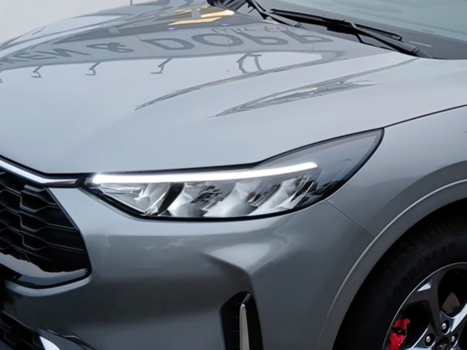 Fahrzeugabbildung Ford Kuga PHEV ST-Line X 0% Finanzierung