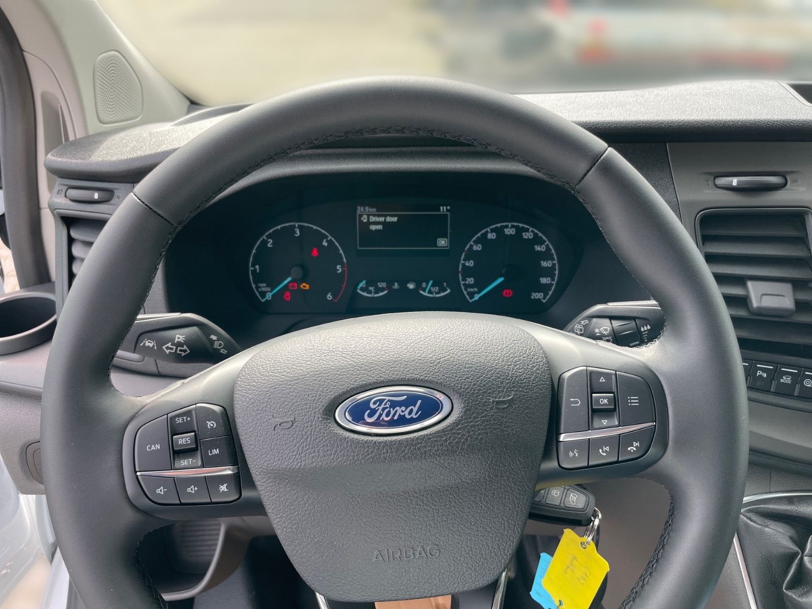 Fahrzeugabbildung Ford Nugget Plus Hochdach Trend Lagerfahrzeug