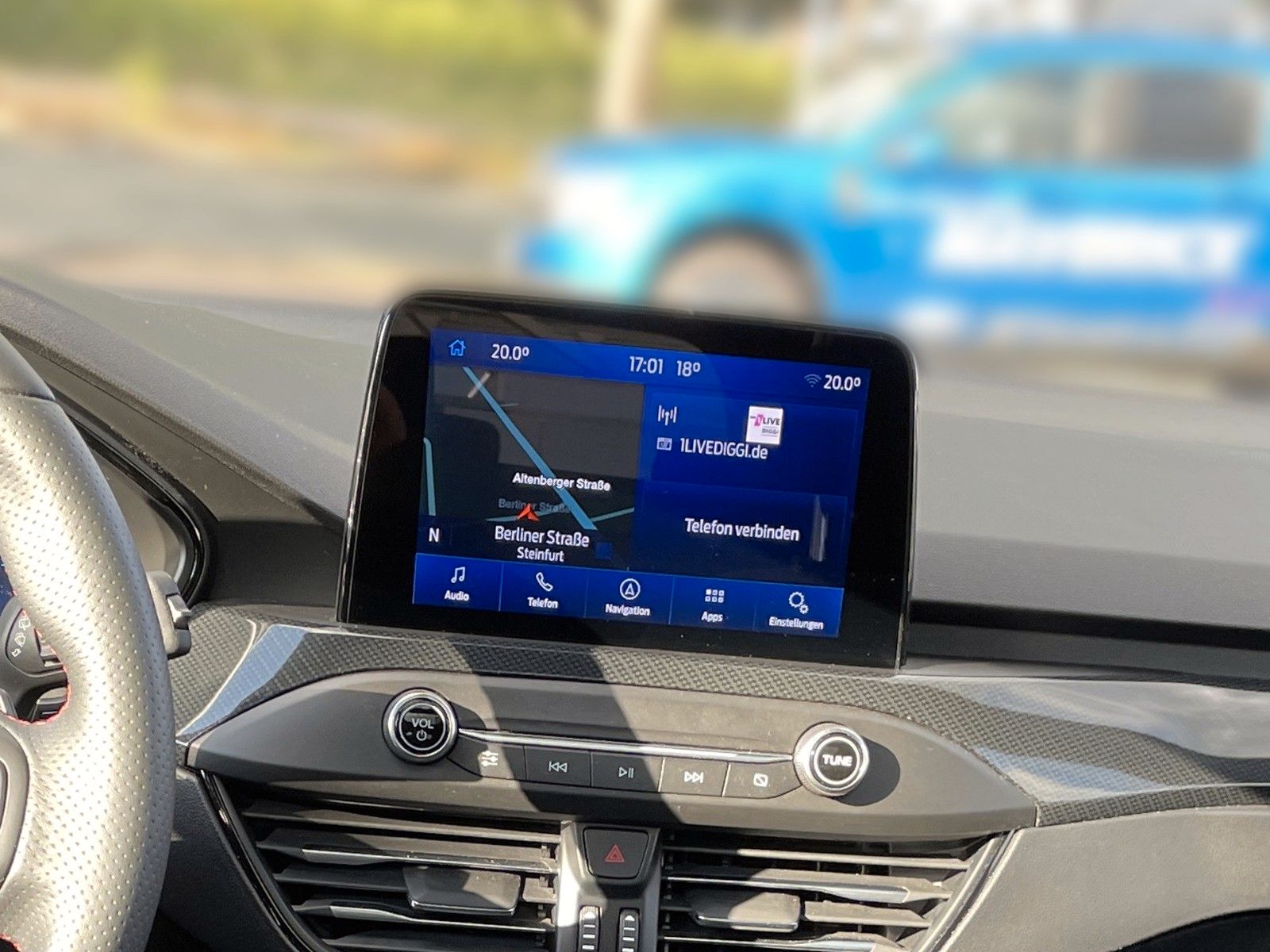 Fahrzeugabbildung Ford Focus Turnier 2.0 EcoBlue ST-Line X+Panorama+20"