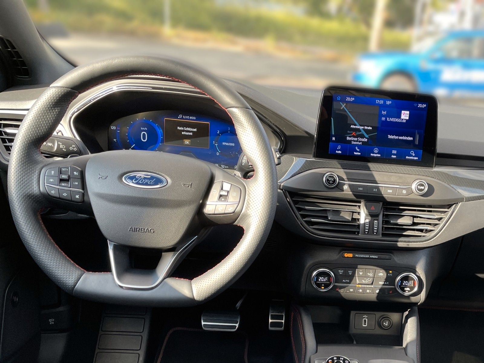 Fahrzeugabbildung Ford Focus Turnier 2.0 EcoBlue ST-Line X+Panorama+20"