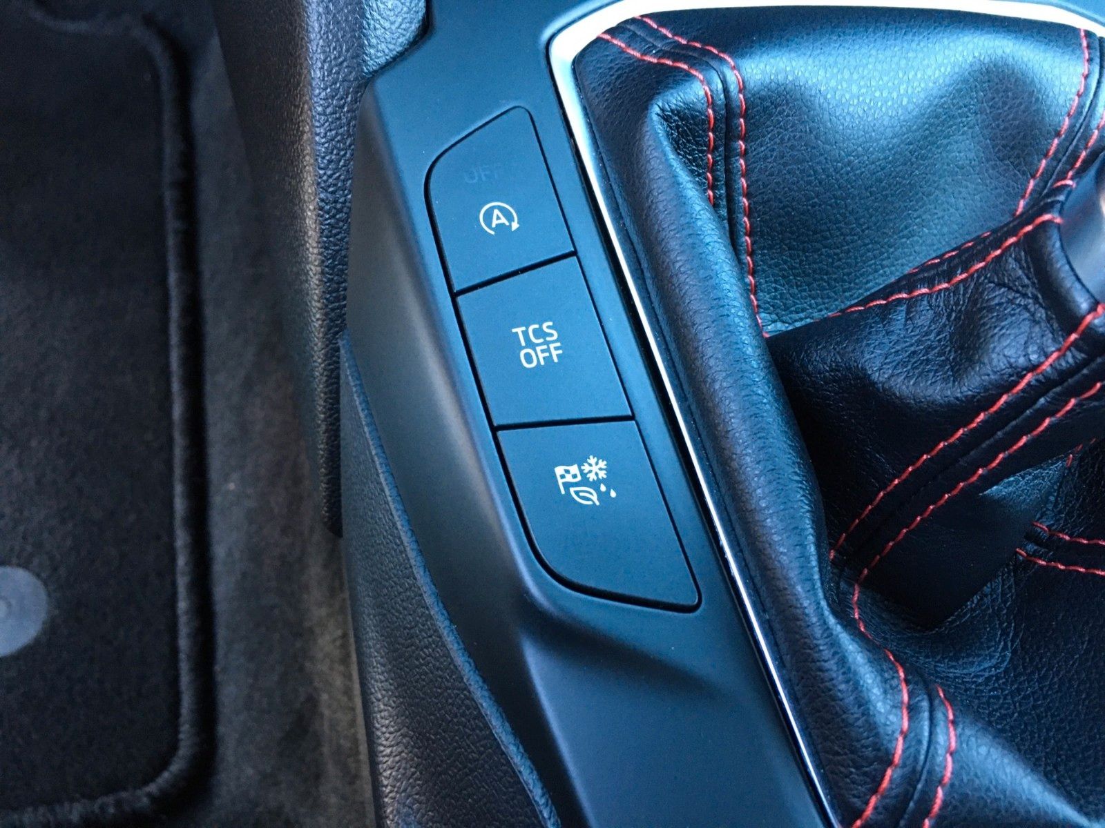 Fahrzeugabbildung Ford Focus Turnier 2.0 EcoBlue ST-Line+Navi+LED+RFK+.