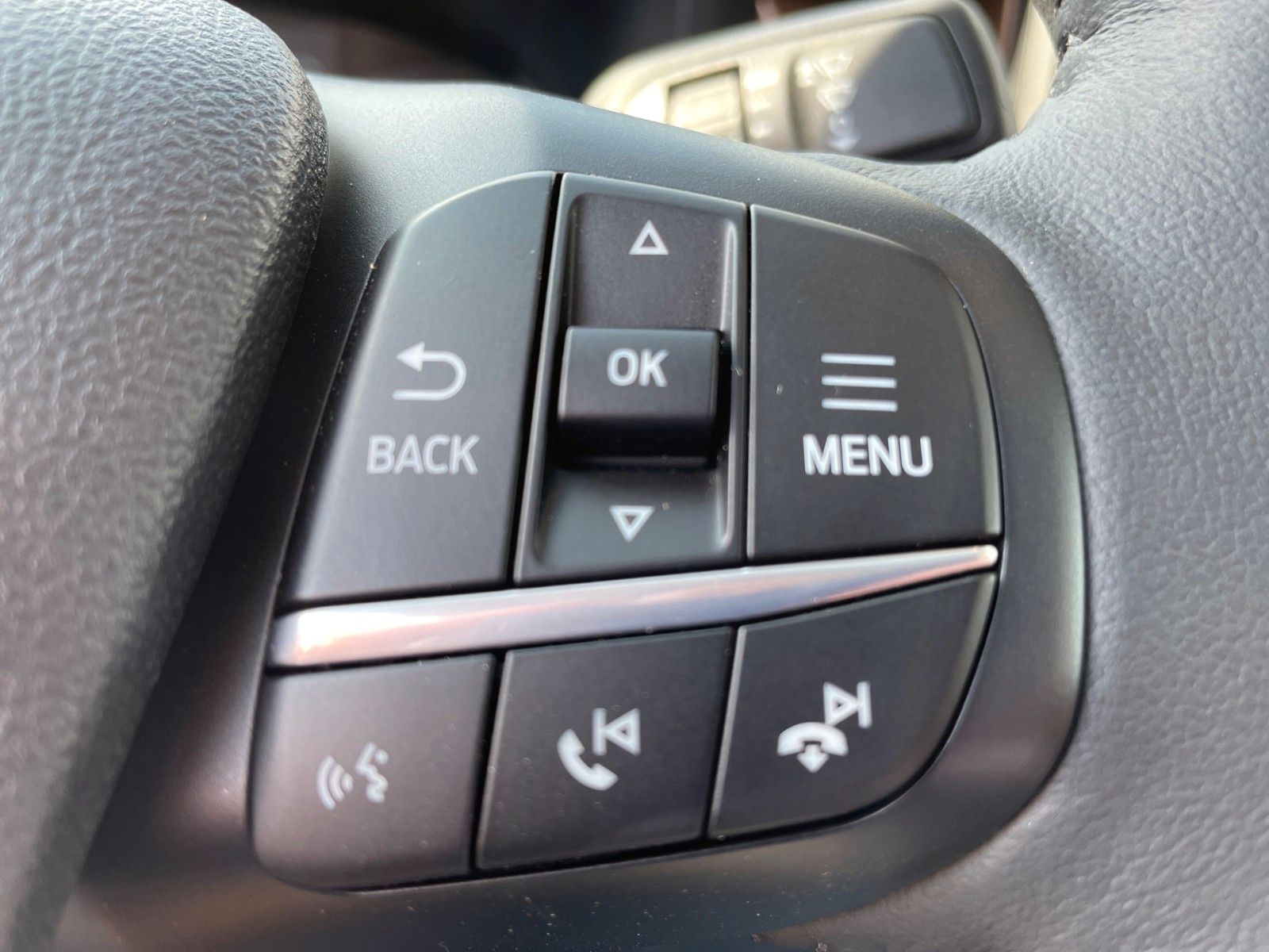 Fahrzeugabbildung Ford Maverick 2.0 EcoBoost Lariat*Lagerfahrzeug*LED+.
