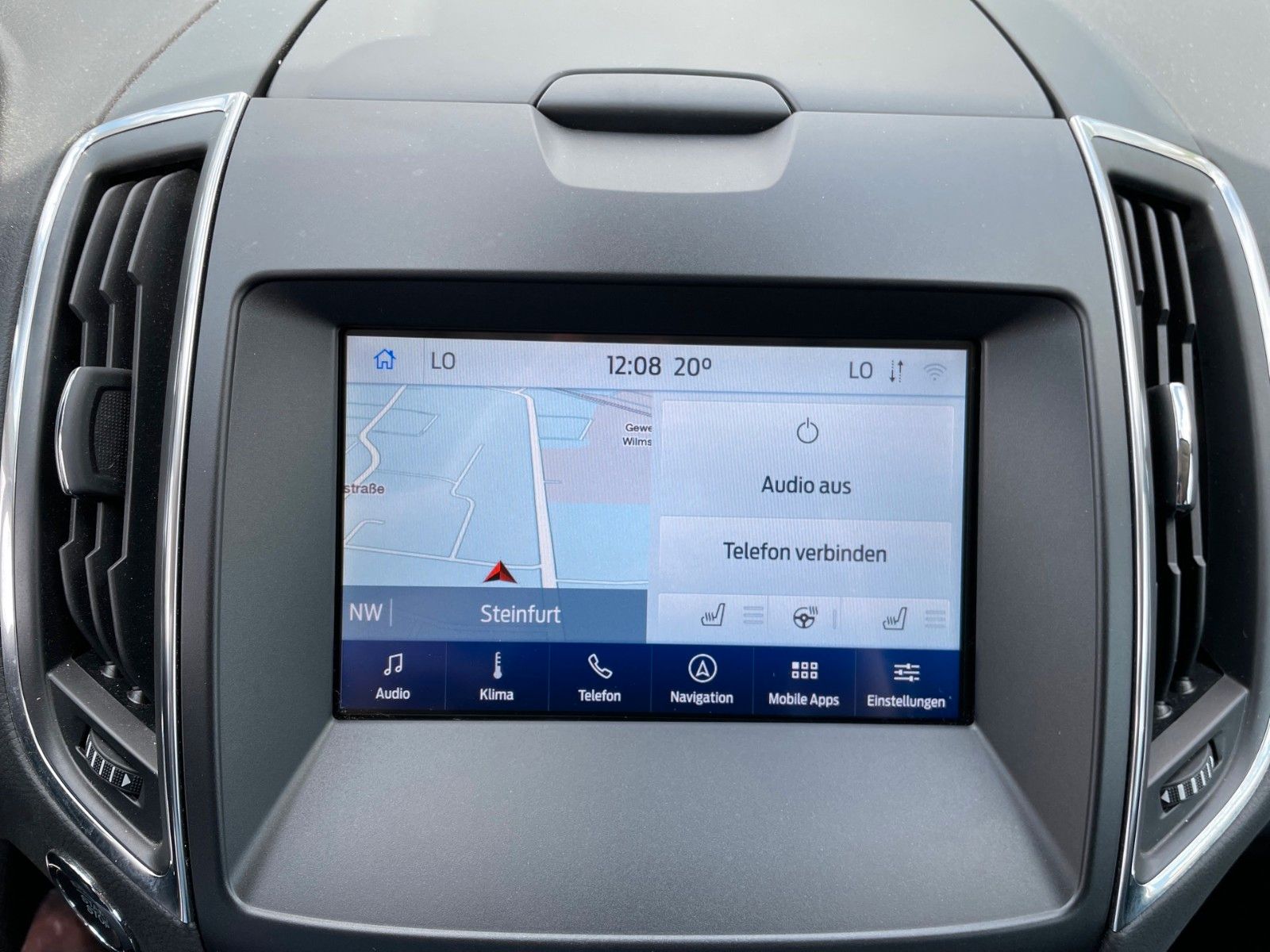 Fahrzeugabbildung Ford S-Max 2.0 EcoBlue Aut. Titanium+LED+...