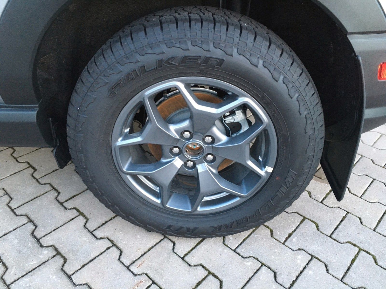Fahrzeugabbildung Ford Bronco Sport BADLANDS 2.0 EcoBoost Allrad